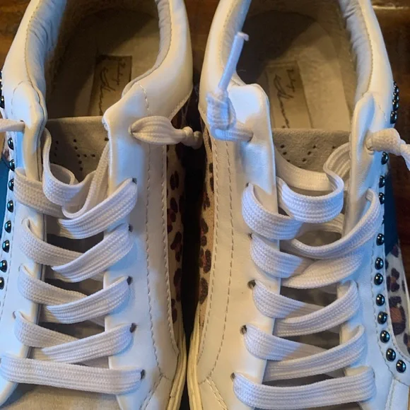 Vintage Havana Dayna Crazy Leopard Studded Leather Sneakers size 10 - Picture 6 of 9